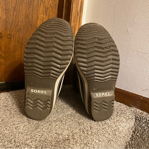 Women’s size 6 Sorel Joan of Arctic Winter Boots - Picture 11 of 13